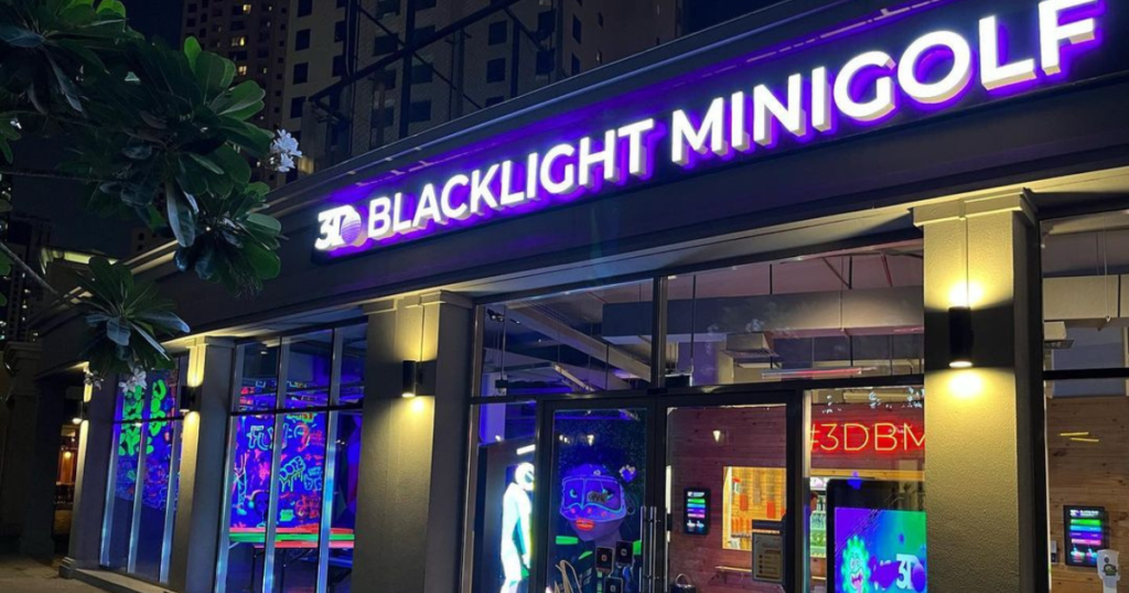 3D Blacklight Minigolf Dubai